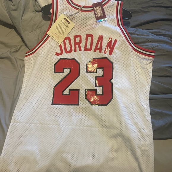 Michael Jordan Mitchel and Ness Hardwood Classic #23 Game Jersey Size XL (48) - Picture 5 of 7